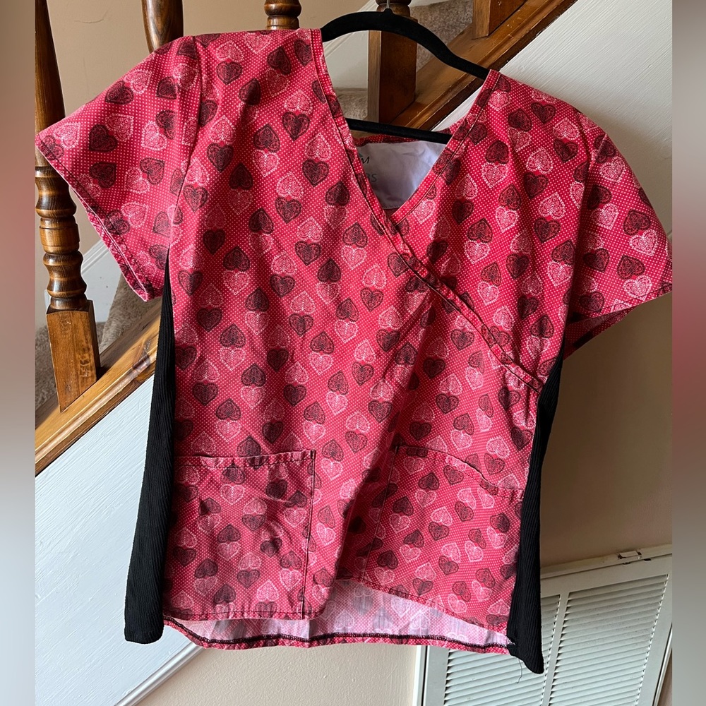 Heart Print Scrub Top Gem Scrubs